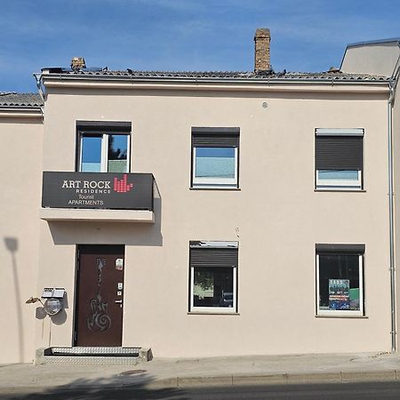 Artrock Residence Изола Екстериор снимка