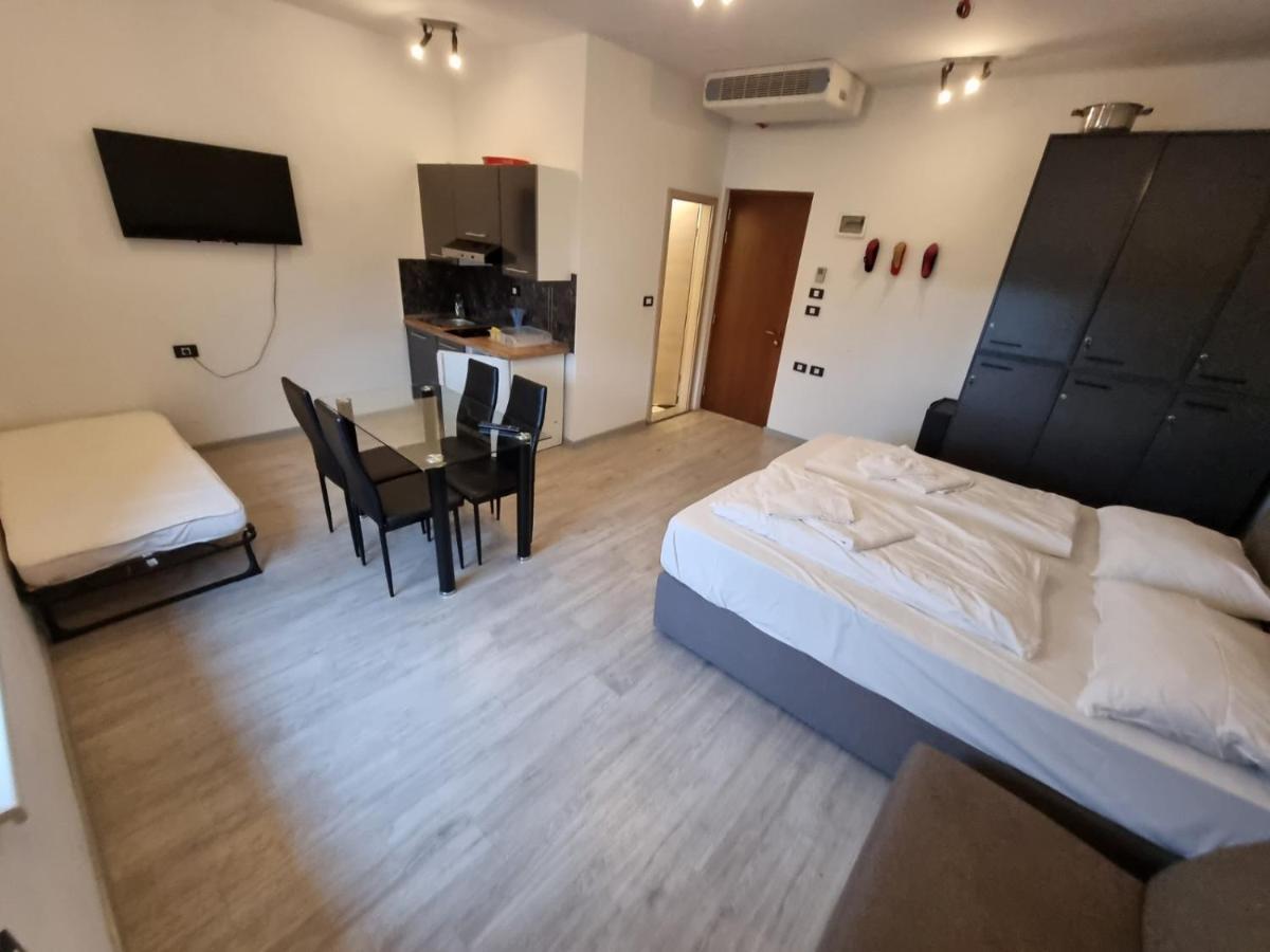 Artrock Residence Изола Екстериор снимка