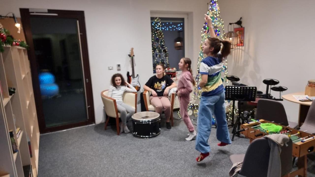 Artrock Residence Изола Екстериор снимка